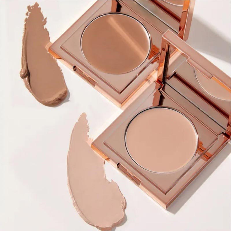 RadiantGlow™ Undereye Corrector Concealer